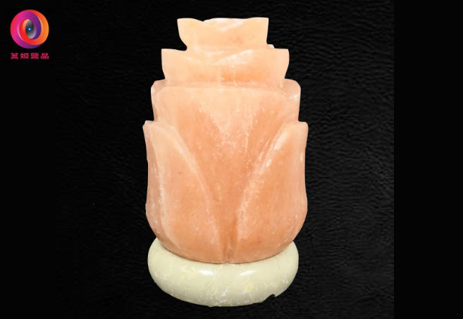 蓋婭鹽晶玫瑰鹽玫瑰花造型鹽燈，正面未點燈展示鹽晶紋理與雕刻細節