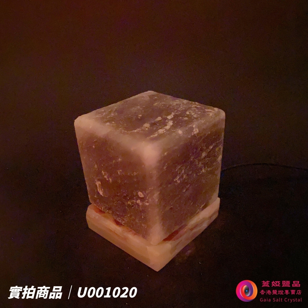 蓋婭鹽晶 灰藍鹽四方玉璽 USB 鹽燈 U001020，正面未點燈